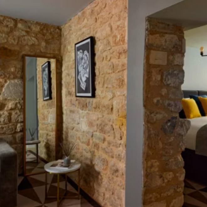 1 King Bed Premium Underground Vaulted