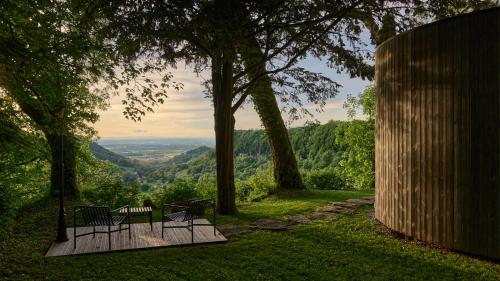 Suite with Mountain View