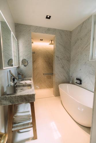 Suite with Sea View