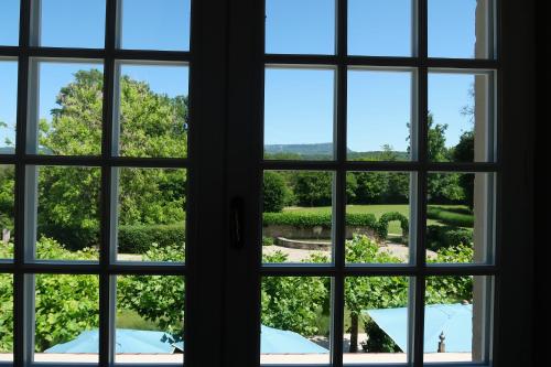 Suite with Garden View