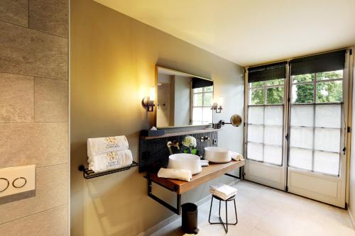 Double Room With Terrace