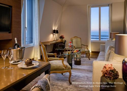 Heritage Lake View Prestige Suite