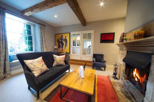 Suite with Hot Tub