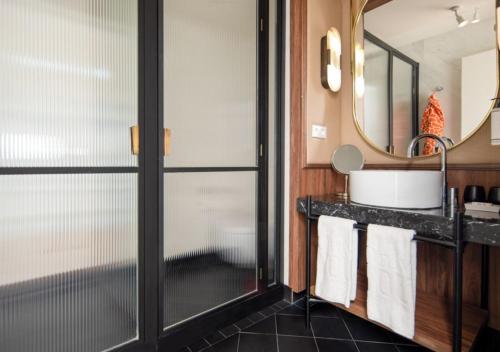 Inner Twin Room