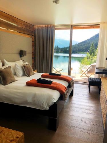 Double Room with Lake View