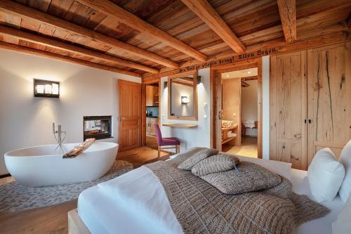 Superior Chalet