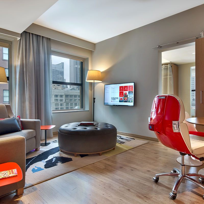 Grand Chamber King Suite City View ADA