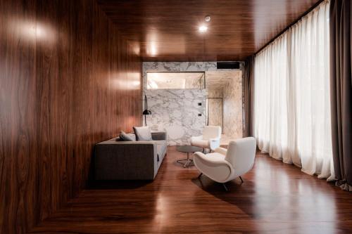 Presidential Suite - Rox