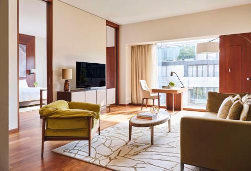 Three-Bedroom Park Suite