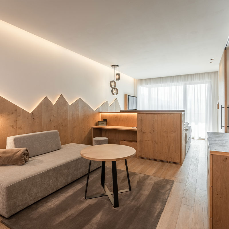Deluxe Suite with Spa Bath