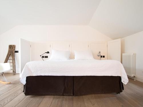 Large Double or Twin Room