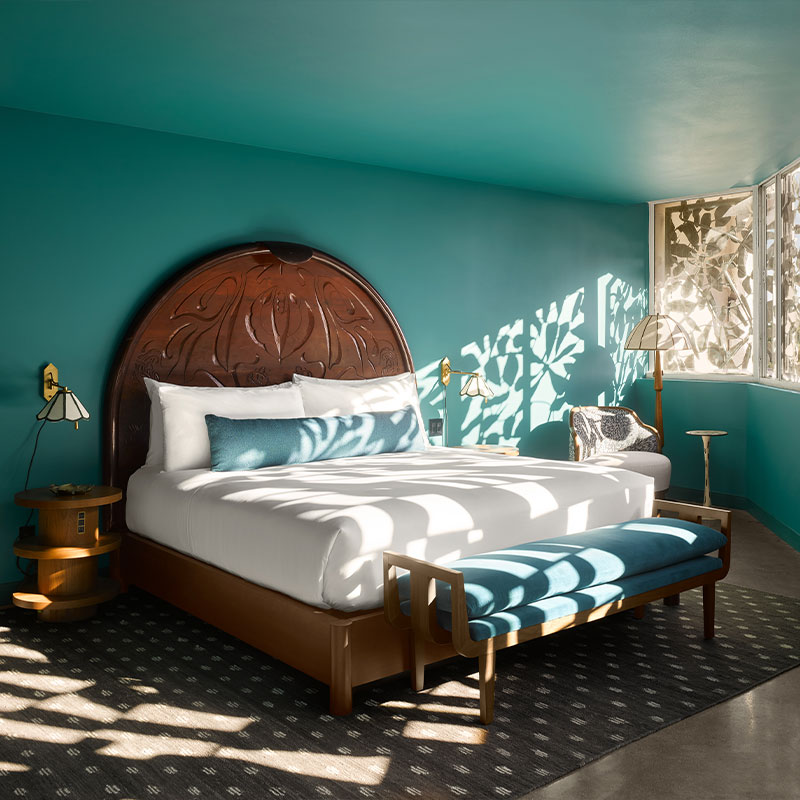 Grand Luxe Corner Suite