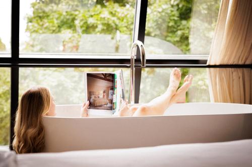 Deluxe Double Room with Bath