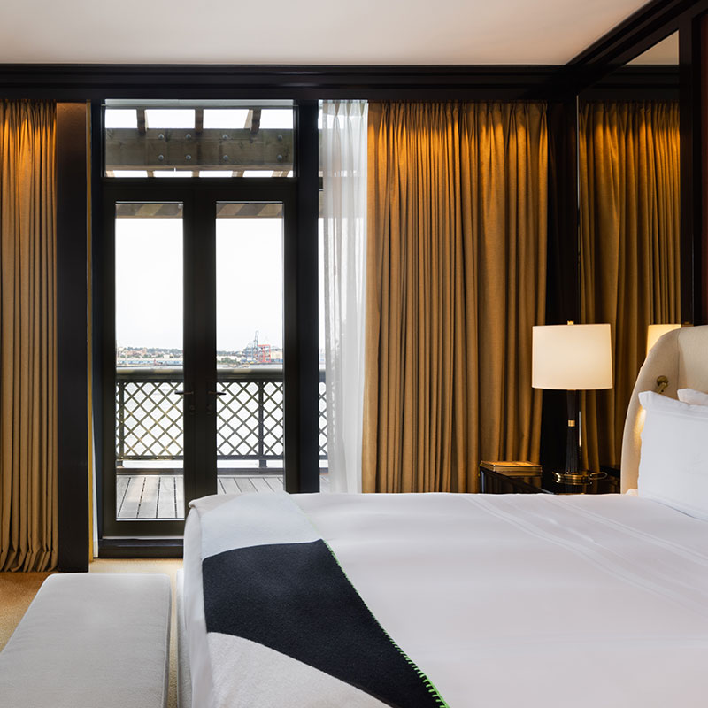 Premier River View Suite