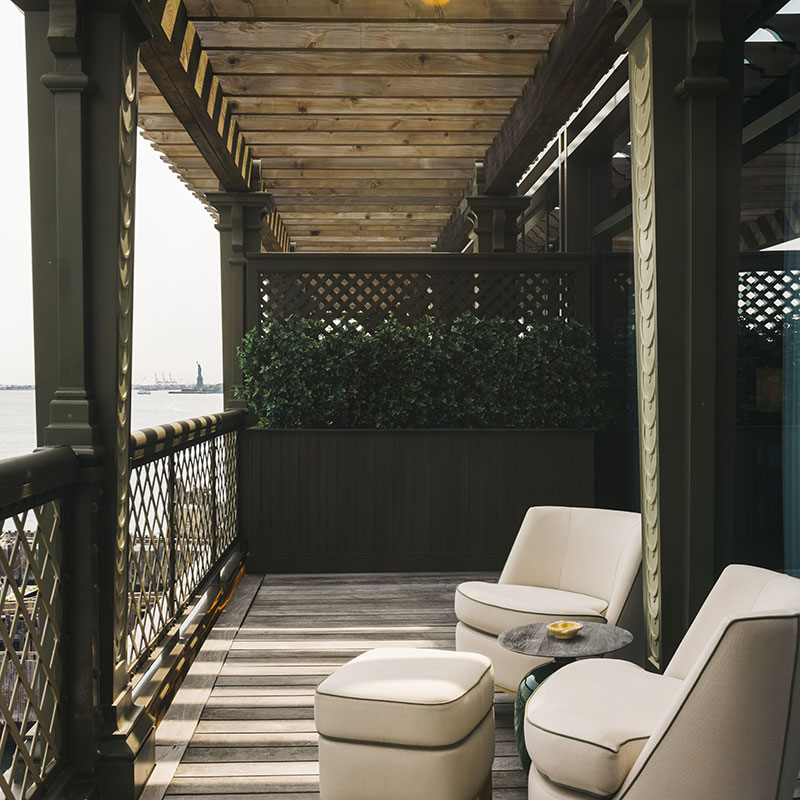 Premier River View Suite