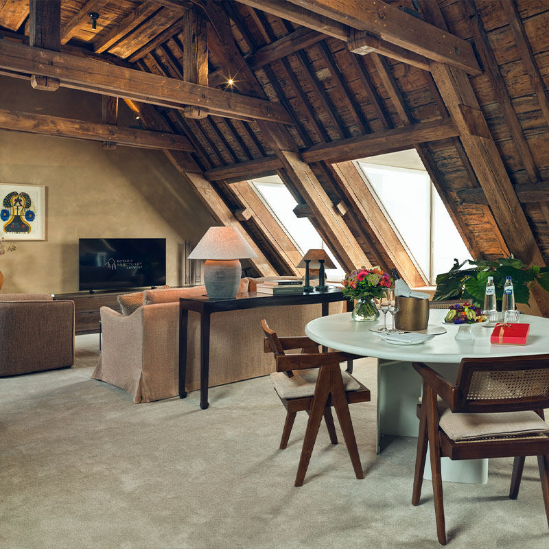 Diamond Suite