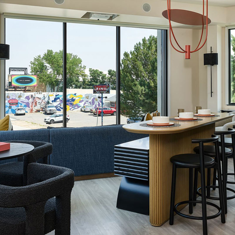 Corner Suite