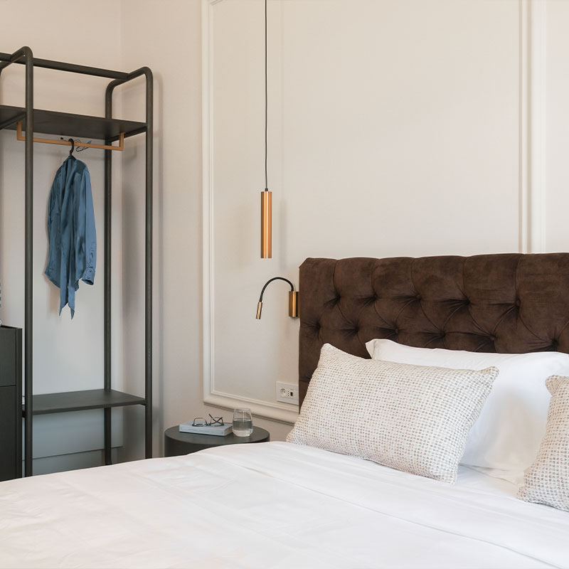Honeymoon Suite