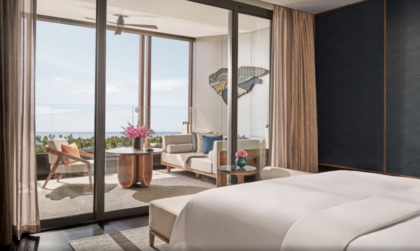 King Bed Ocean View Suite