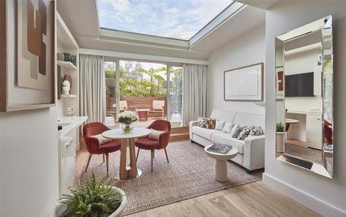 Oasis Suite with Terrace