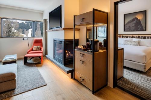One-Bedroom King Suite with Sofa Bed and Balcony