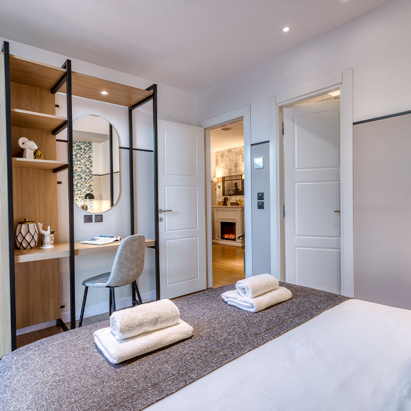 Deluxe Suite