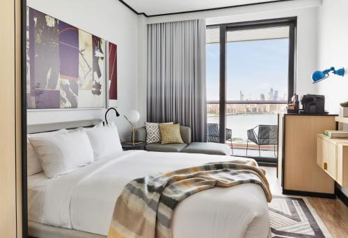 Queen ADA with Balcony