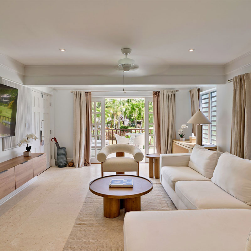 Superior Deluxe Suite