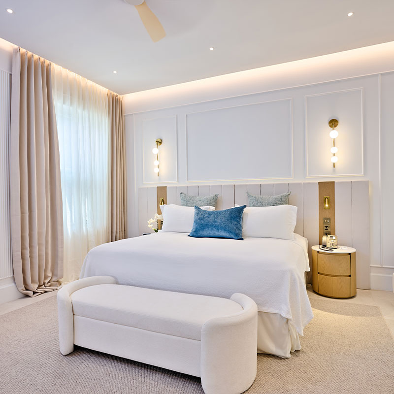 Superior Deluxe Suite