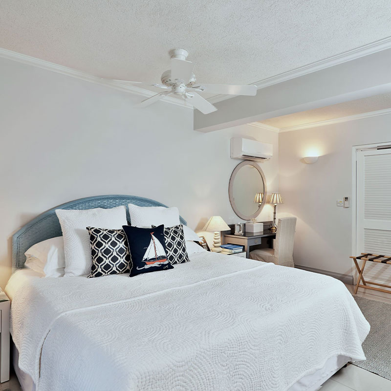 Pool Suite