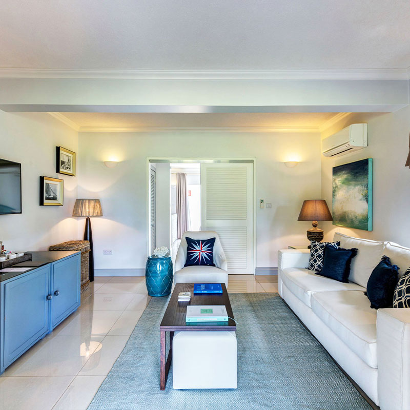 Pool Suite