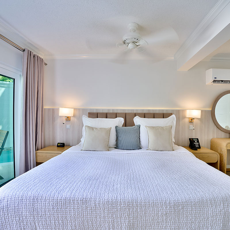 Pool Suite