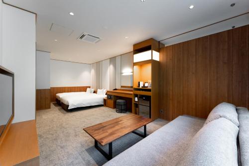 Family Suite Concept Room