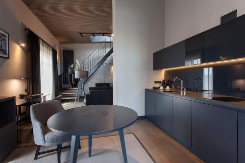 Penthouse Apartment