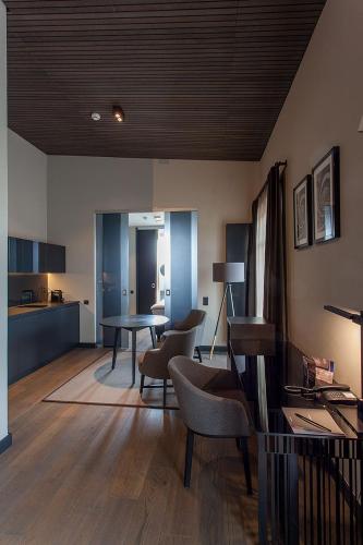Penthouse Apartment