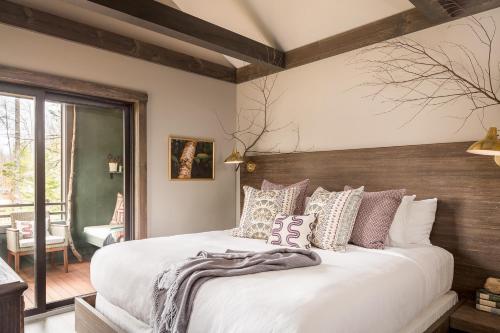 Treetop Lodge