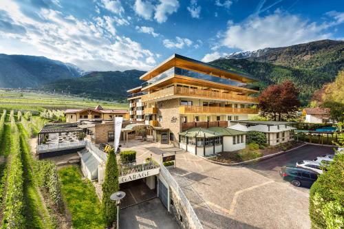 Hotel Paradies