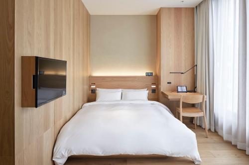 Double Room - Disability Access - Type H - Non Smoking