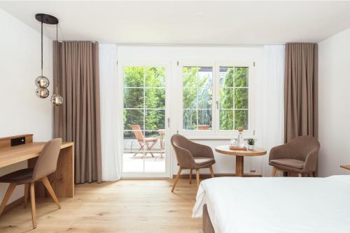 Double Room with Balcony