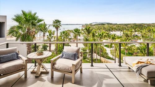 Oceanview Suite