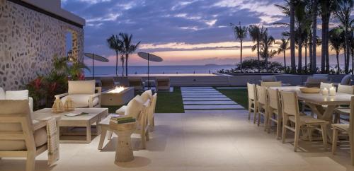 Villa - Beach Front