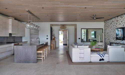 Villa - Beach Front