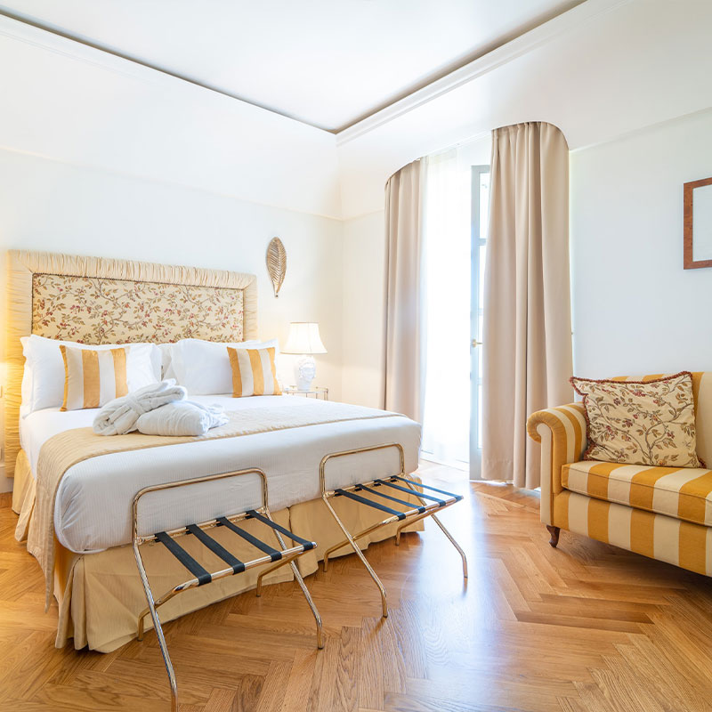 Corner Suite