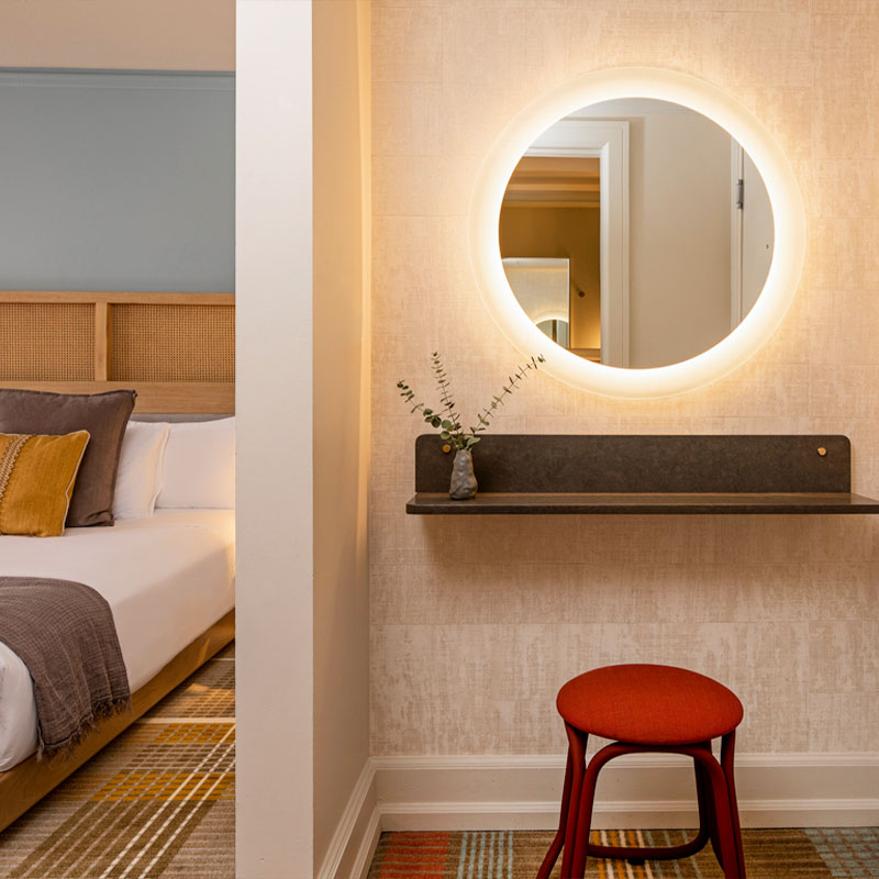 Deluxe King Room