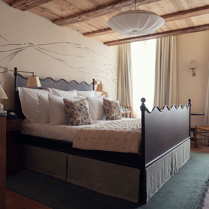 Attic Small
