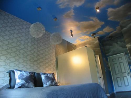 Samantha's Cloud