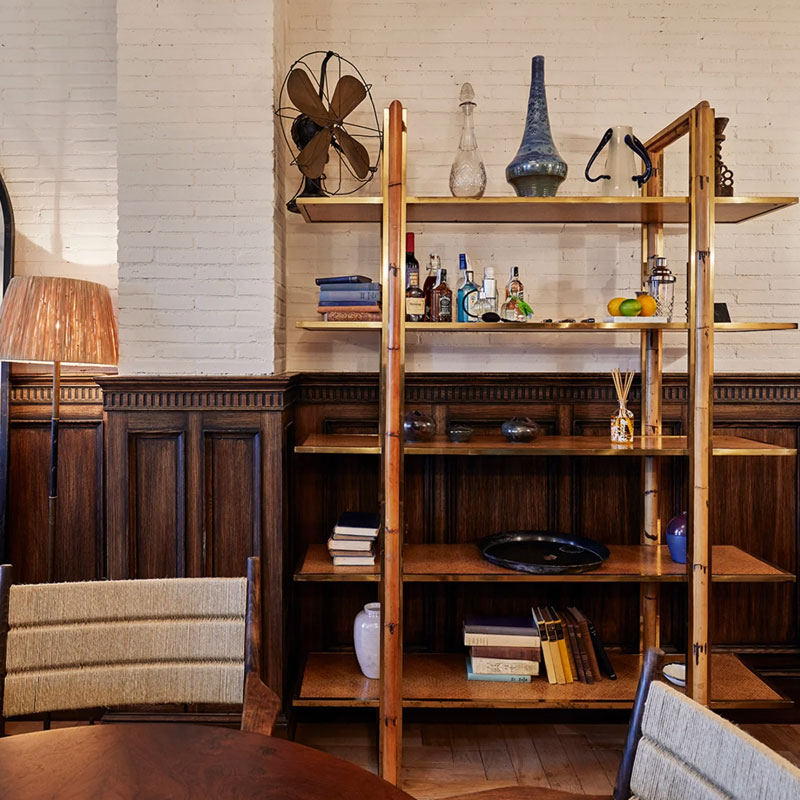 Medium Corner