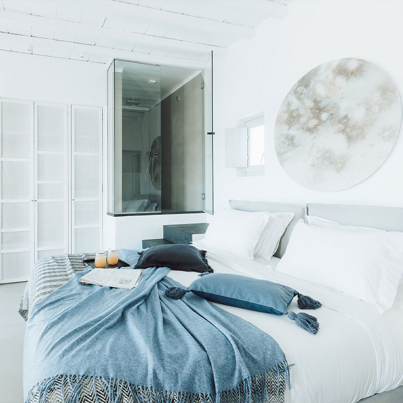 Friends & Family Suite