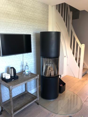 Studio - Split Level