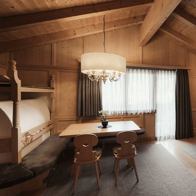 Gardena Deluxe Suite
